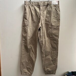 Uniqlo men’s cargo jogger pants NWT XL